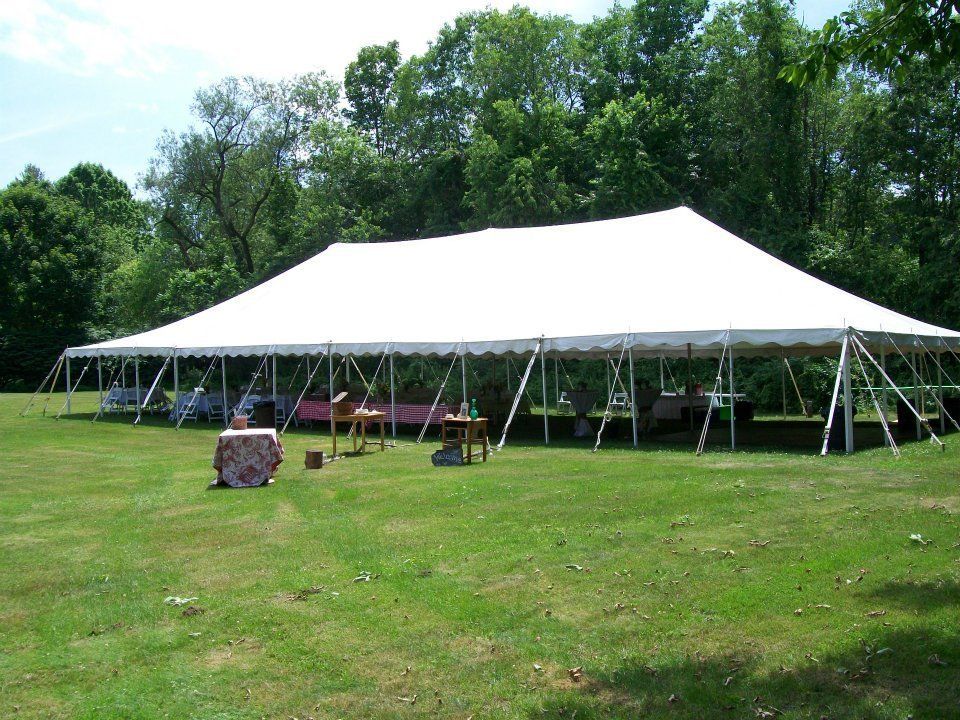 Farmstead B&B: 999 Goodwin Rd, Eliot, ME 03903